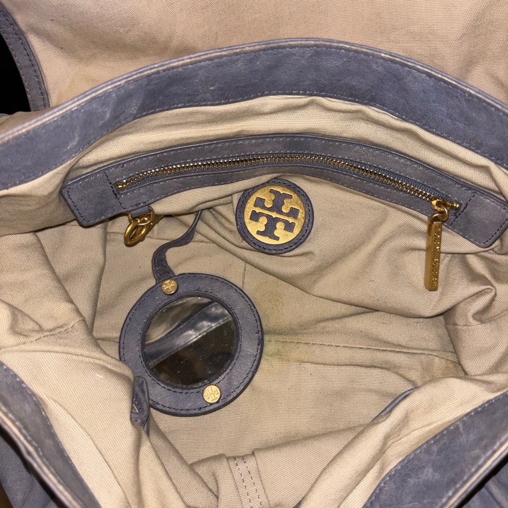 Tory Burch Distressed Gray Leather Shoulder Bag - Picture 8 of 10